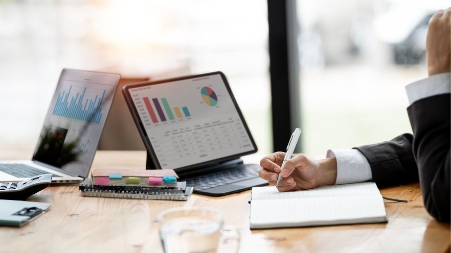 Digitaler Arbeitsplatz bei FALK